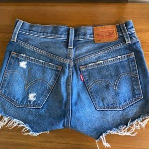 Levi’s 501 Denim Jean Shorts - SZ 24